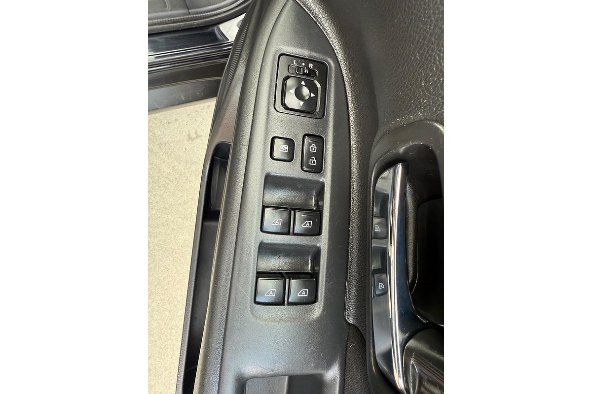 2020 Mitsubishi Outlander ES ZL