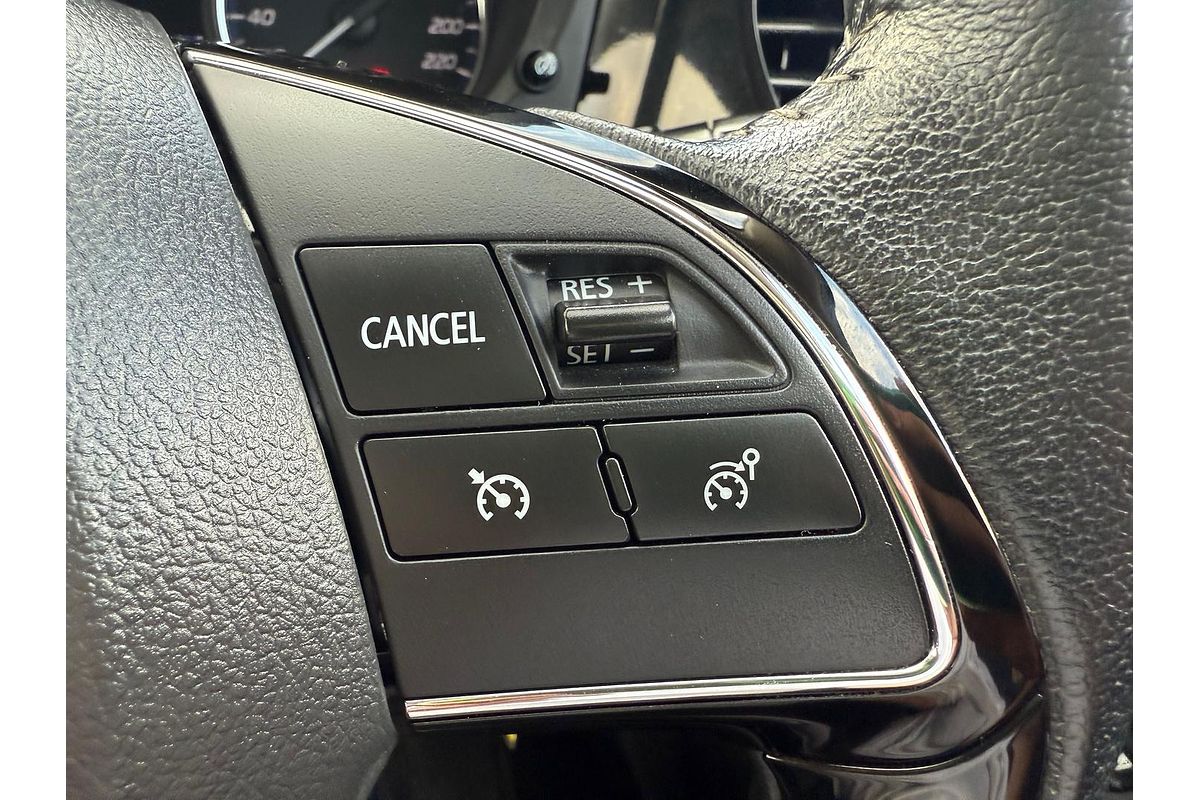 2020 Mitsubishi Outlander ES ZL