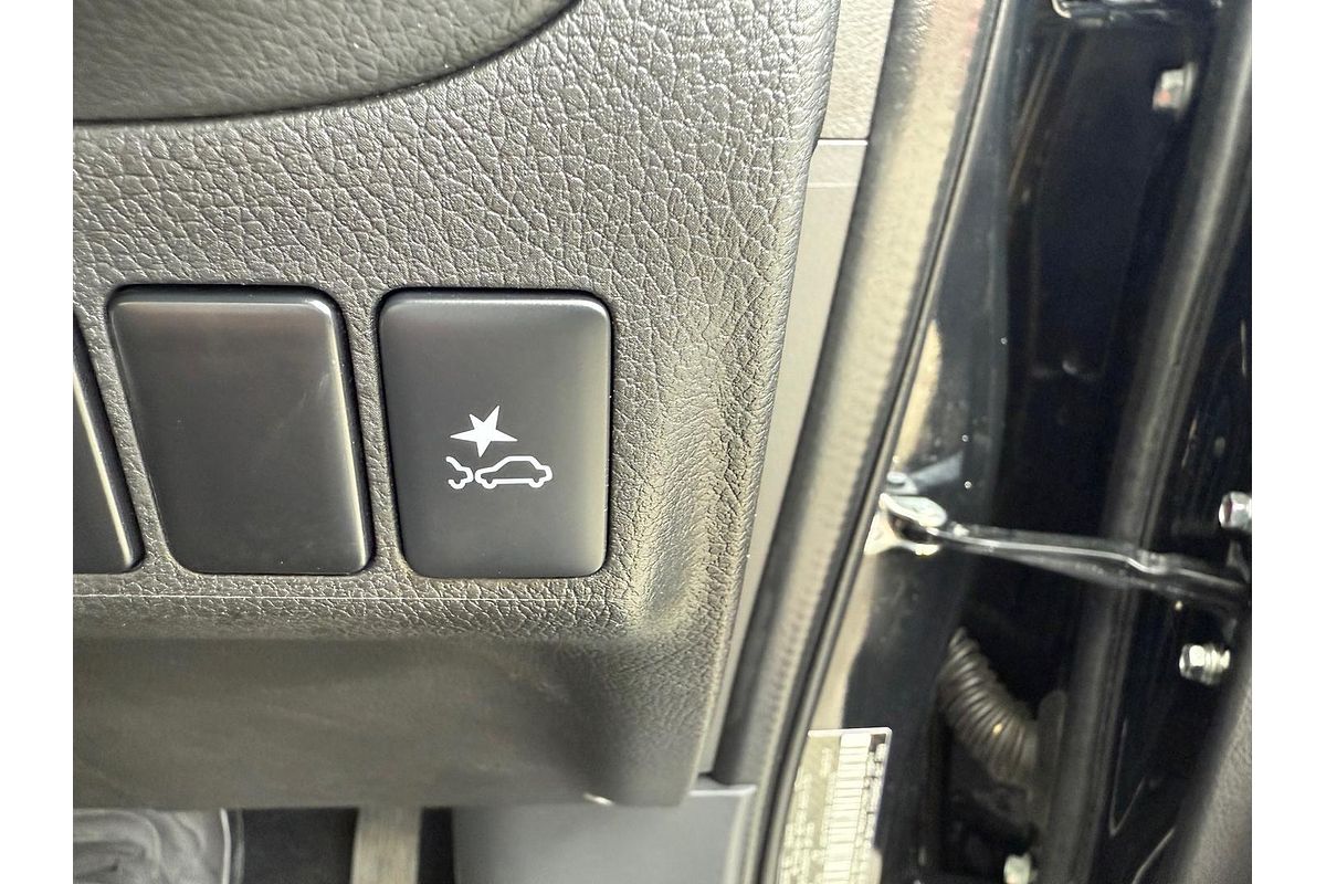 2020 Mitsubishi Outlander ES ZL