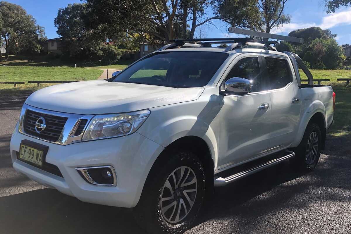 2015 Nissan NAVARA ST-X D23