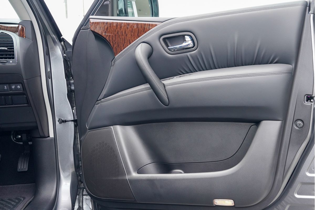 2024 Nissan Patrol Ti Y62