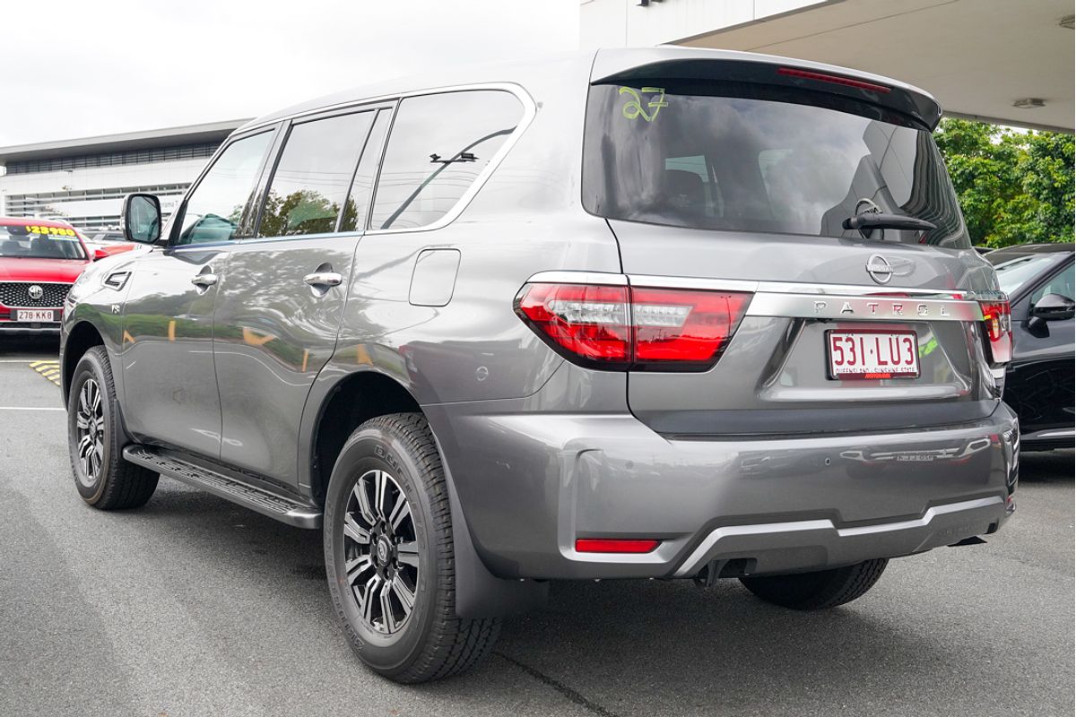 2024 Nissan Patrol Ti Y62