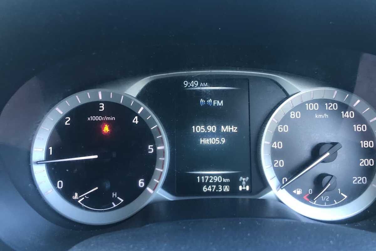 2015 Nissan NAVARA ST-X D23