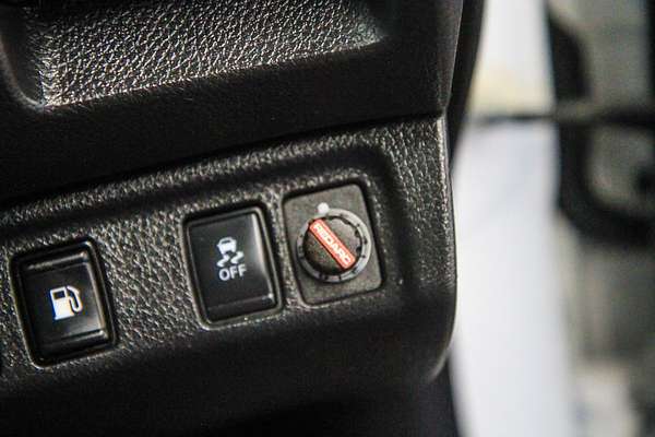 2020 Nissan Navara RX D23 Series 4 4X4