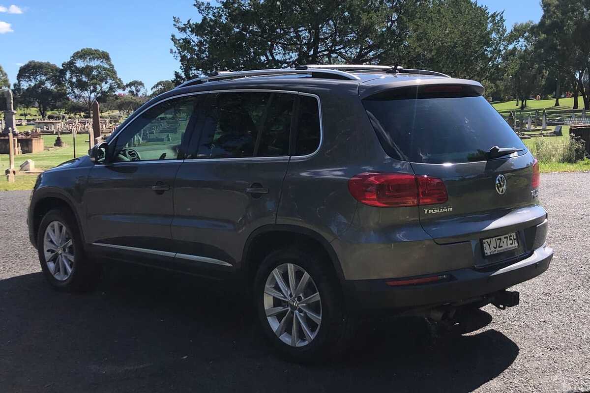 2015 Volkswagen TIGUAN 132TSI 5N