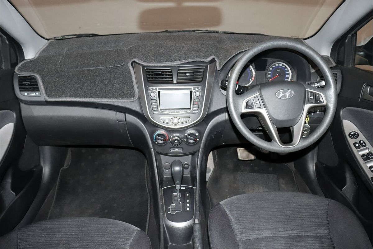 2016 Hyundai Accent Active RB3