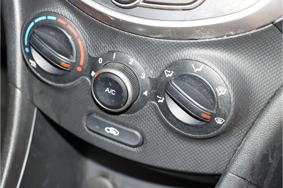 2016 Hyundai Accent Active RB3
