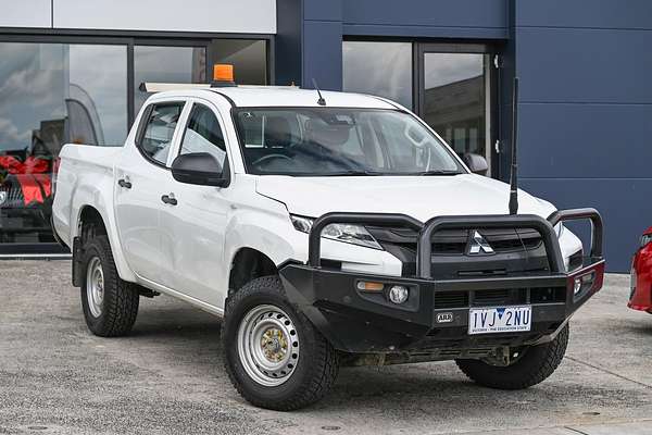 2021 Mitsubishi Triton GLX MR 4X4