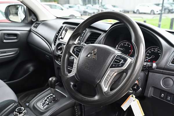 2021 Mitsubishi Triton GLX MR 4X4