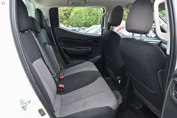 2021 Mitsubishi Triton GLX MR 4X4
