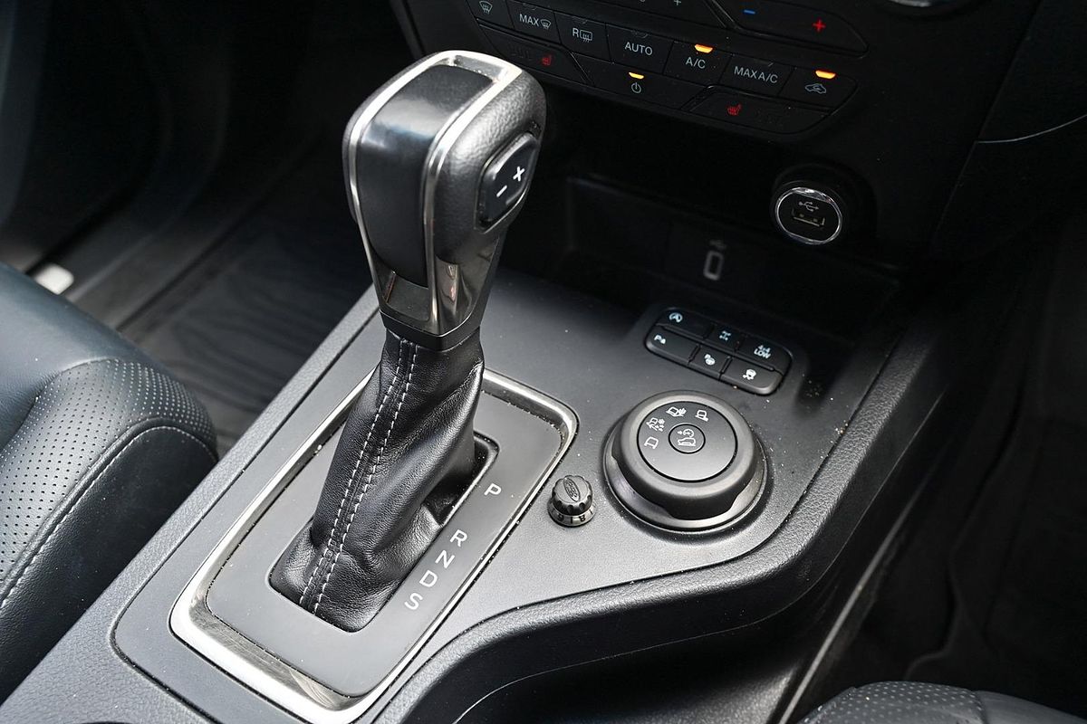 2019 Ford Everest Titanium UA II