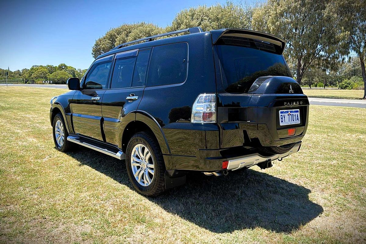 2017 Mitsubishi Pajero GLX NX