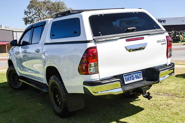 2015 Toyota Hilux SR5 GUN126R 4X4