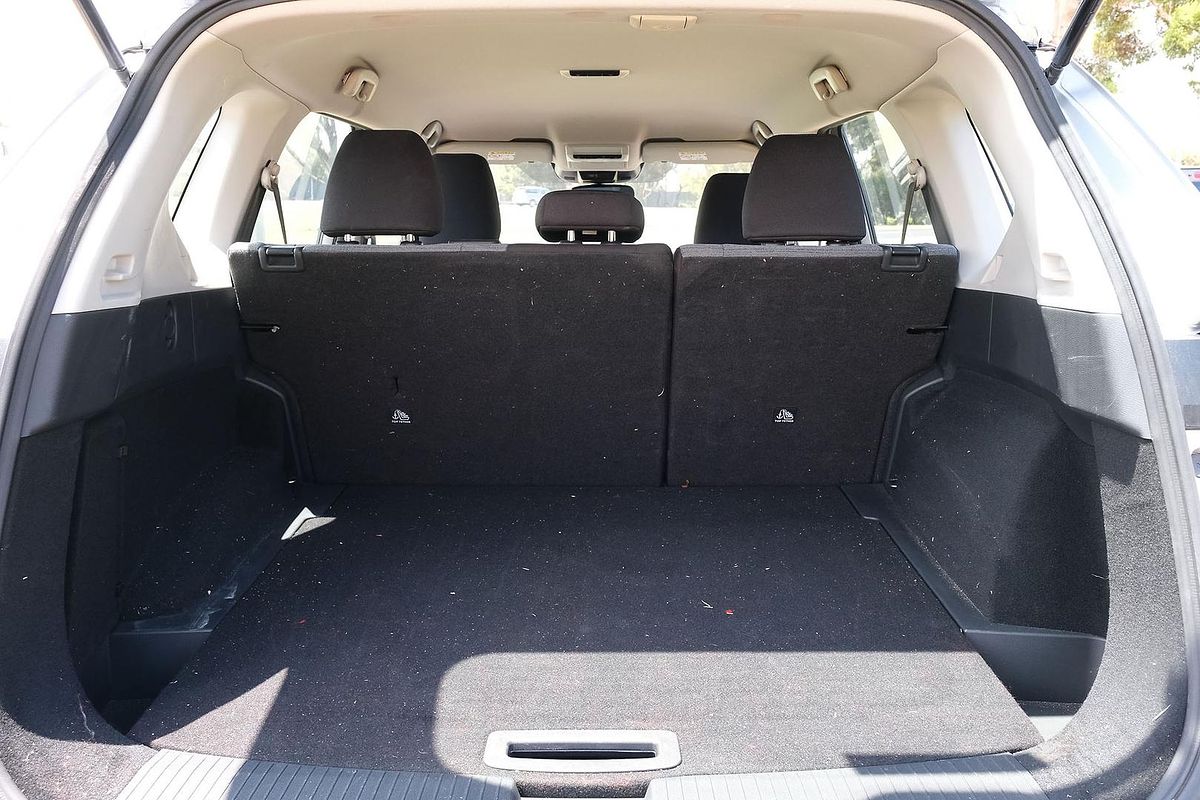 2023 Nissan X-TRAIL ST T33