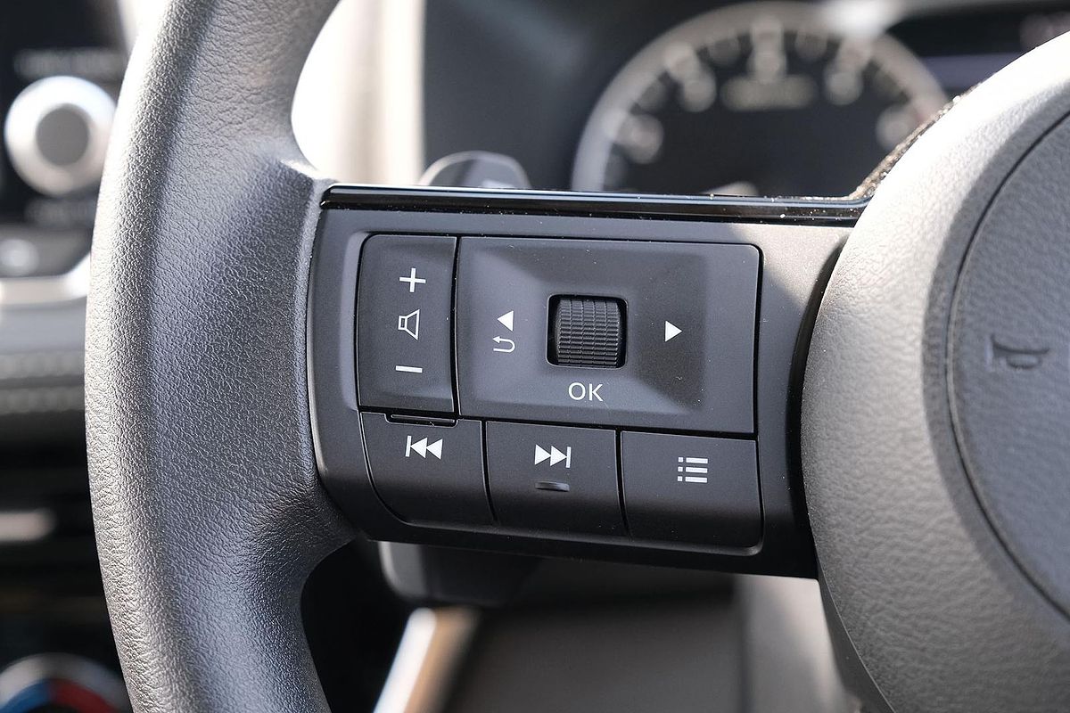 2023 Nissan X-TRAIL ST T33