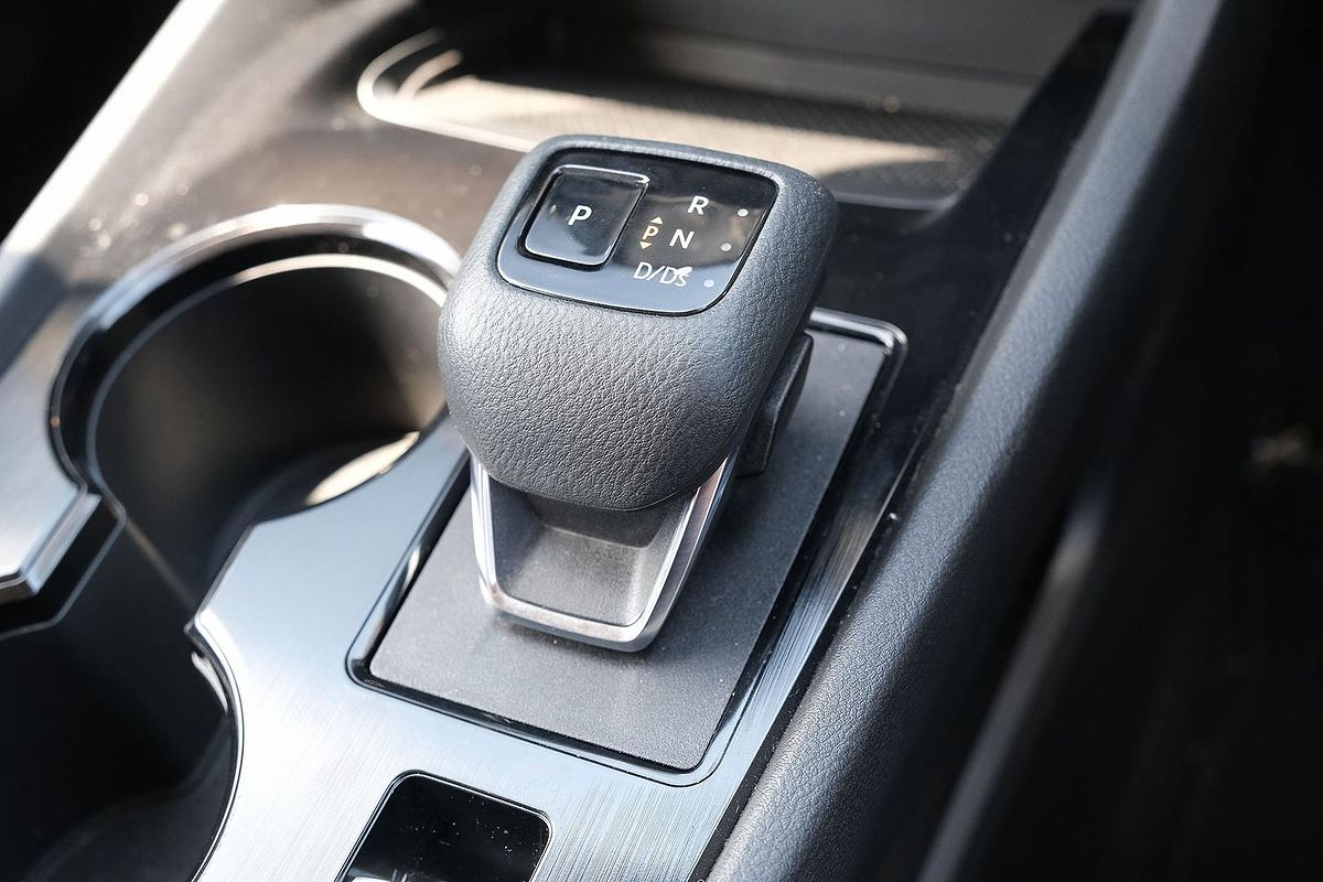 2023 Nissan X-TRAIL ST T33