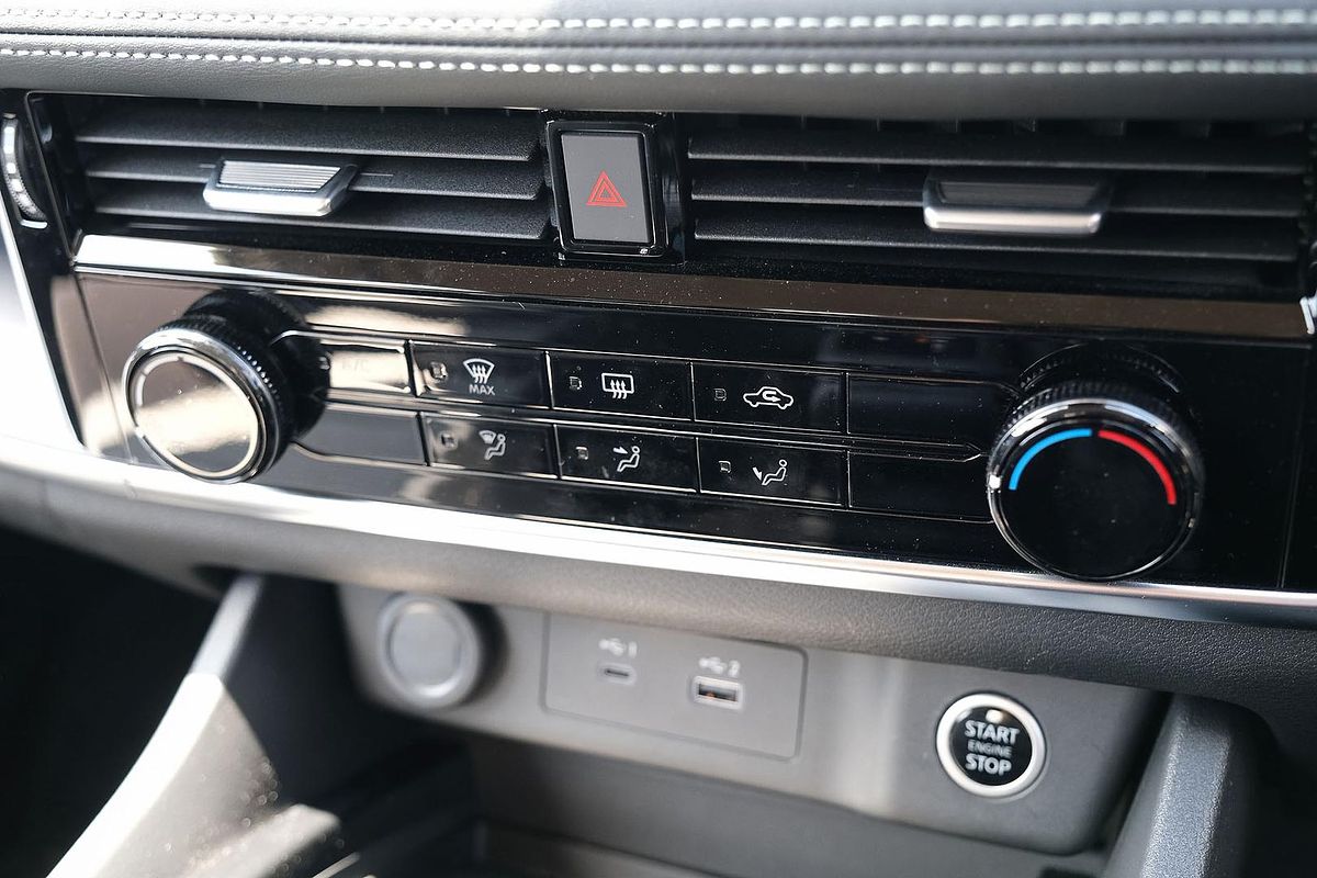 2023 Nissan X-TRAIL ST T33