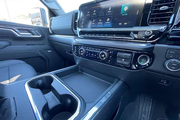 2024 Chevrolet Silverado HD LTZ Premium W/Tech Pack T1 4X4
