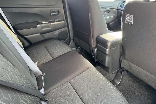 2024 Mitsubishi ASX LS XD