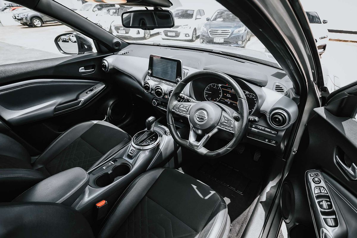 2020 Nissan JUKE ST-L F16