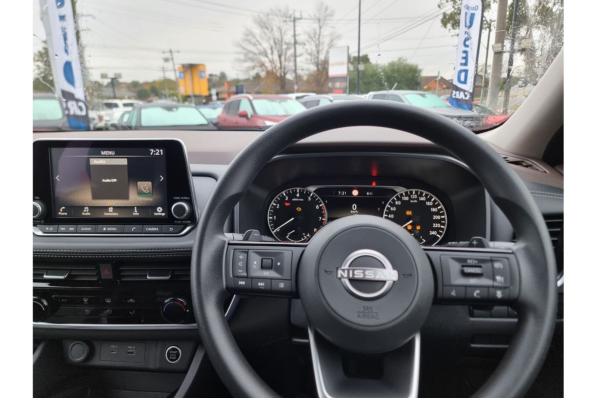 2024 Nissan X-TRAIL ST T33