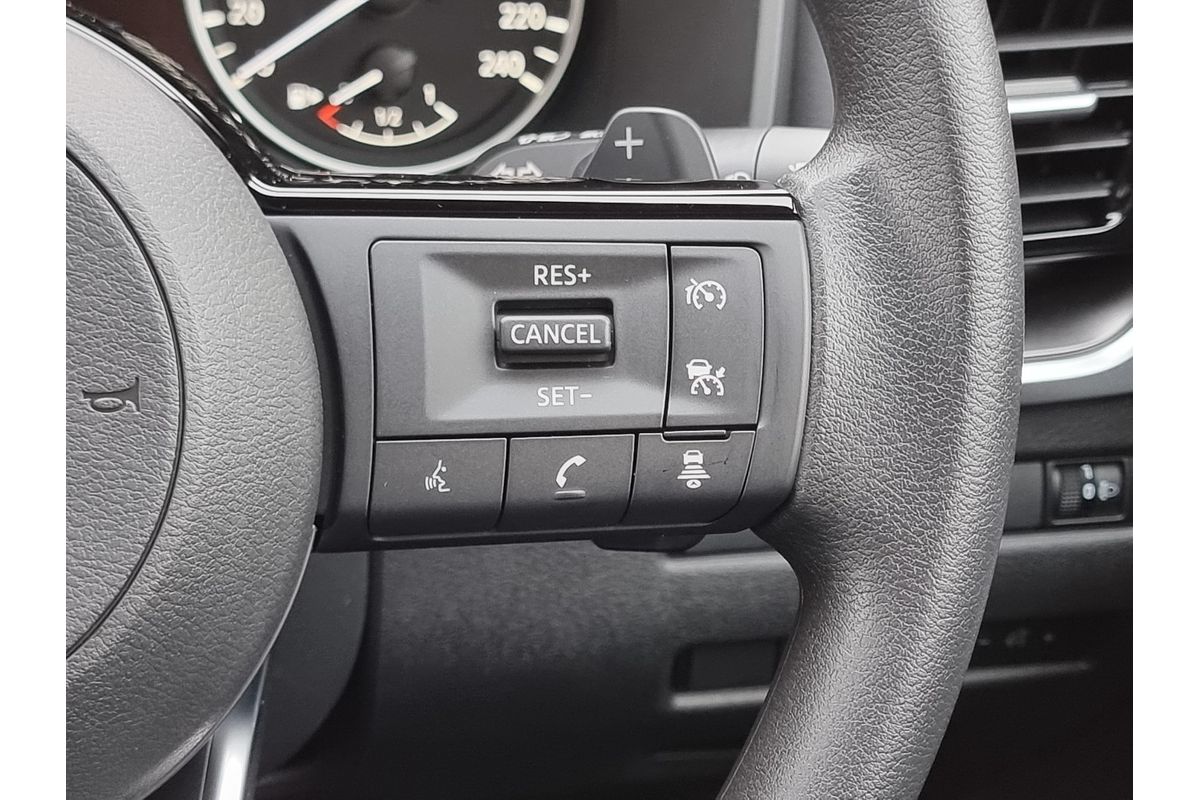 2024 Nissan X-TRAIL ST T33