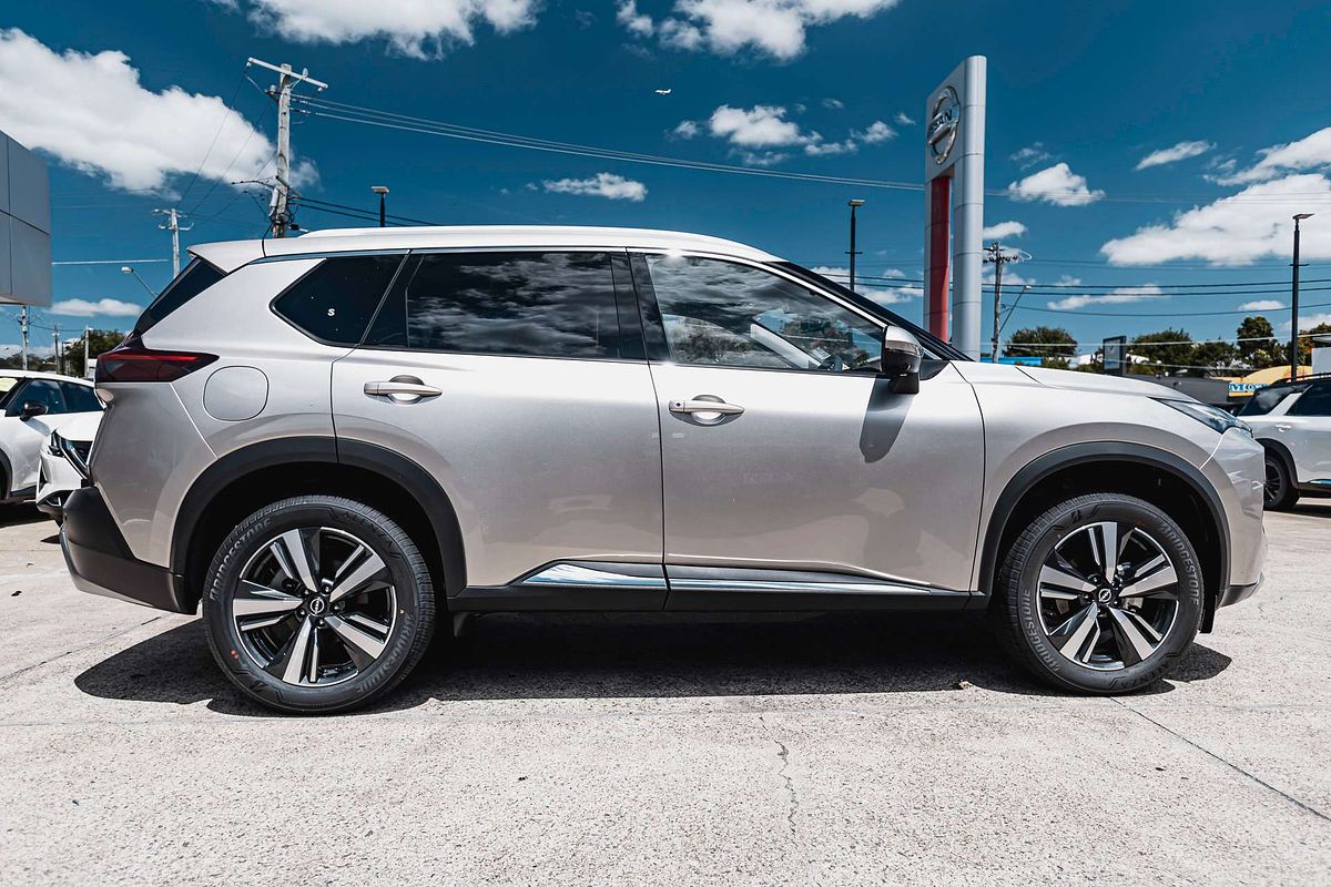 2024 Nissan X-TRAIL Ti-L T33