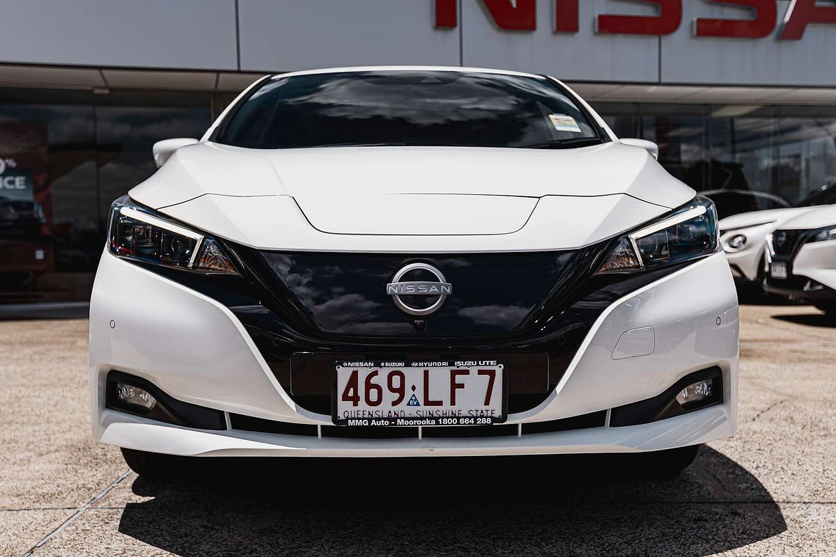 2023 Nissan LEAF ZE1