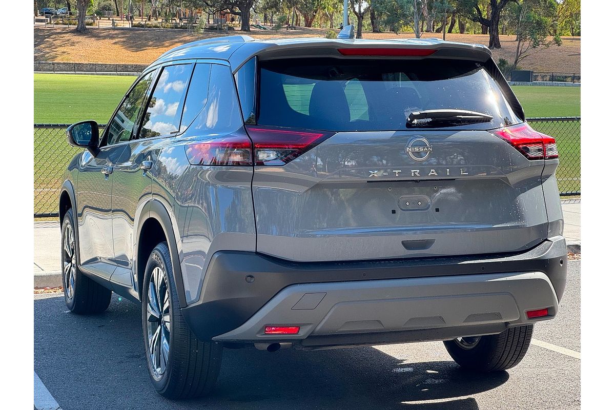2024 Nissan X-TRAIL ST-L T33