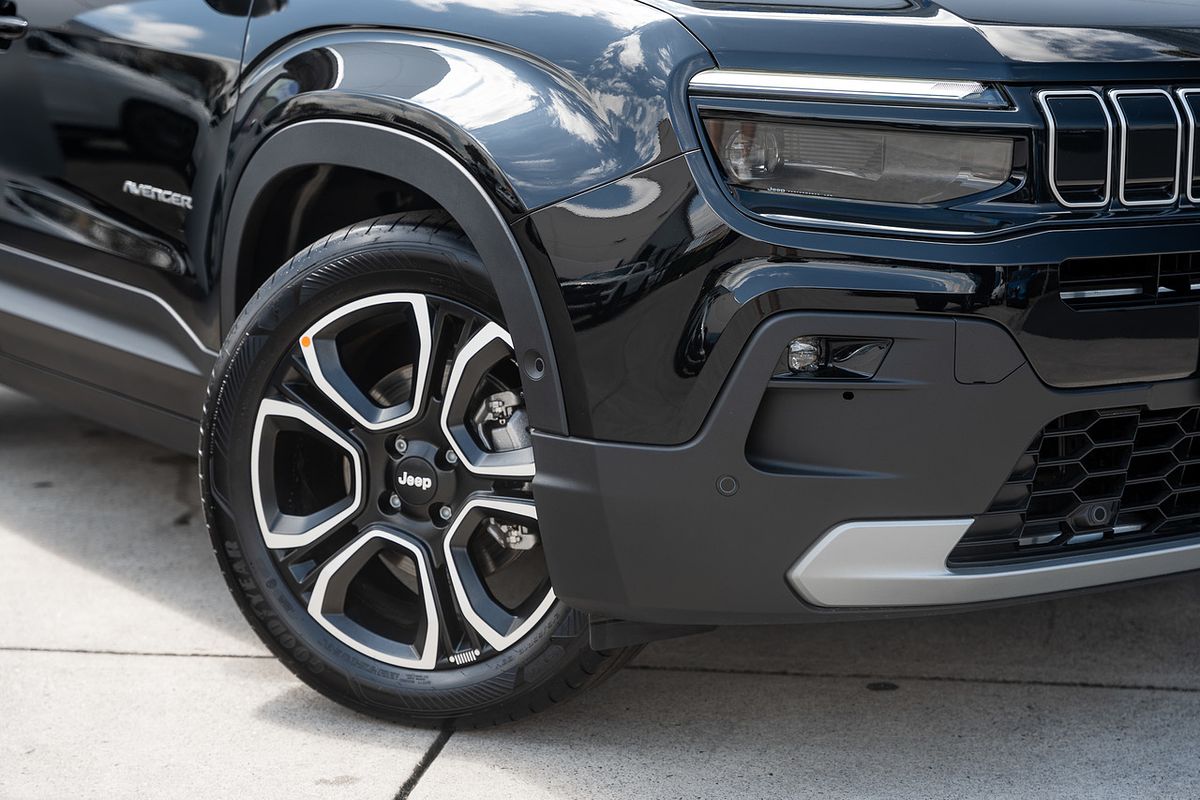 2024 Jeep Avenger Summit JJ