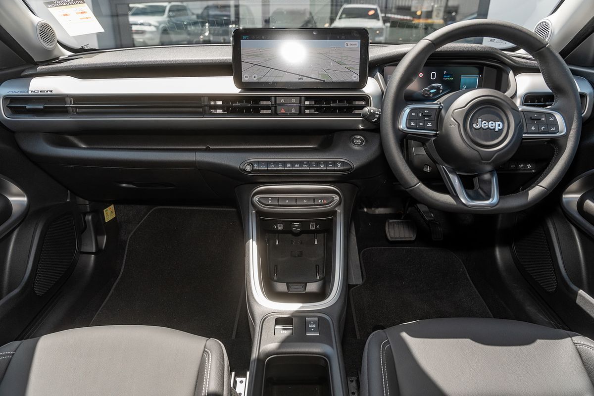 2024 Jeep Avenger Summit JJ
