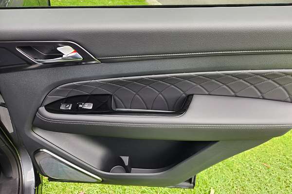 2024 SsangYong Rexton Ultimate Y461