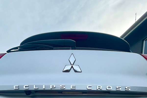 2023 Mitsubishi Eclipse Cross LS YB