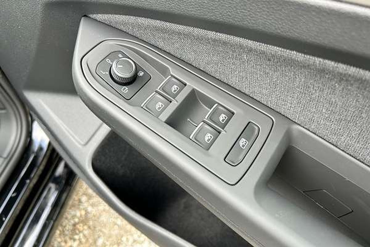 2024 Volkswagen Golf 110TSI Life 8