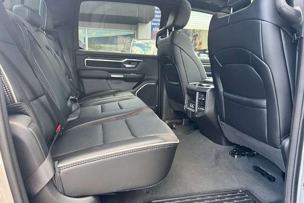 2024 RAM 1500 Laramie Sport RamBox DT 4X4 SWB