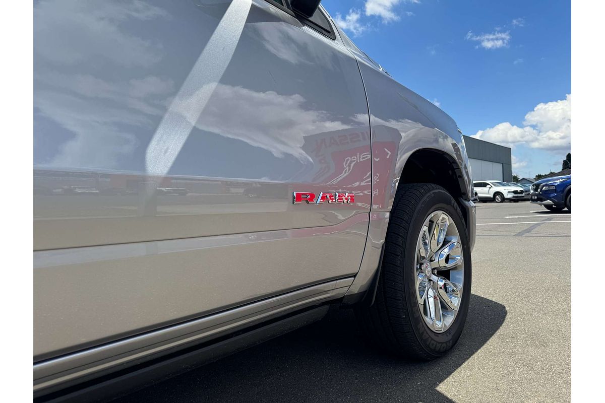 2024 RAM 1500 Laramie Sport RamBox DT 4X4 SWB