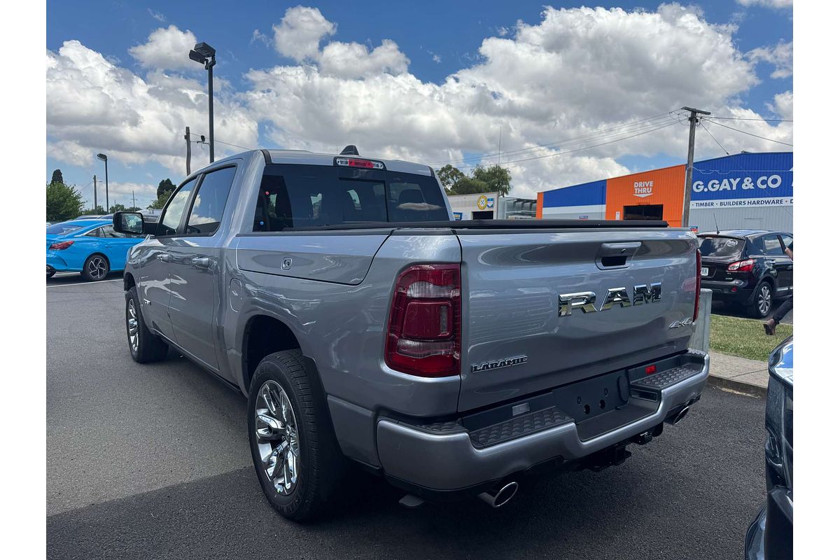 2024 RAM 1500 Laramie Sport RamBox DT 4X4 SWB