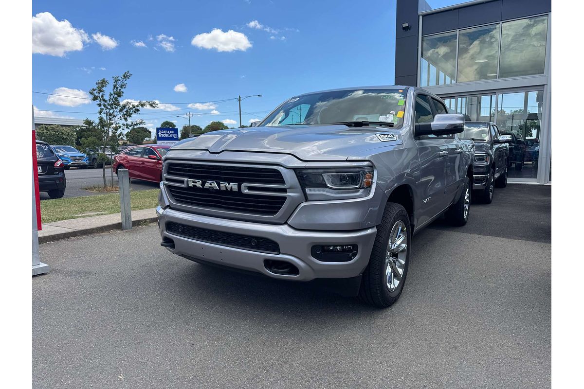 2024 RAM 1500 Laramie Sport RamBox DT 4X4 SWB