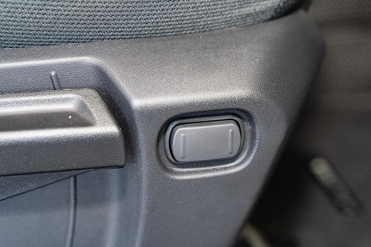 2024 Mitsubishi Triton GLX MV Rear Wheel Drive