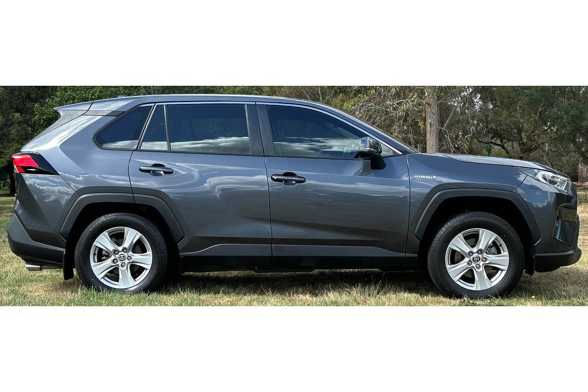 2020 Toyota RAV4 GX AXAH54R