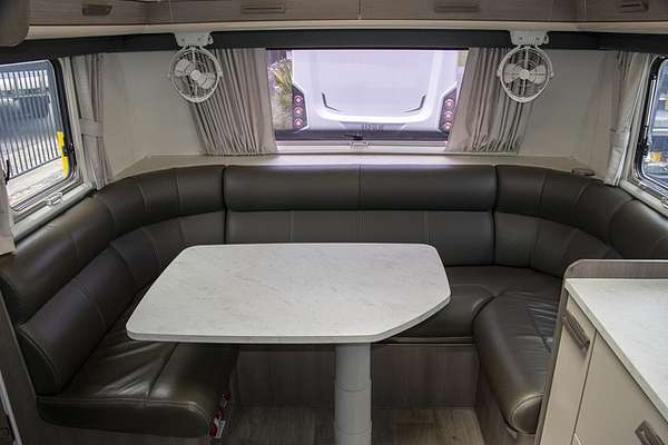 2022 Jayco SILVERLINE CARAVAN 21.65-3.OB.SL-MY22