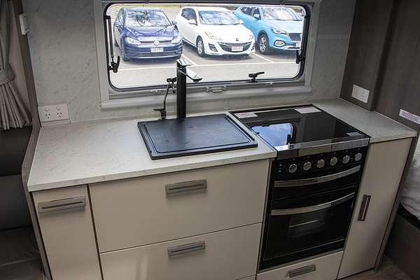 2022 Jayco SILVERLINE CARAVAN 21.65-3.OB.SL-MY22