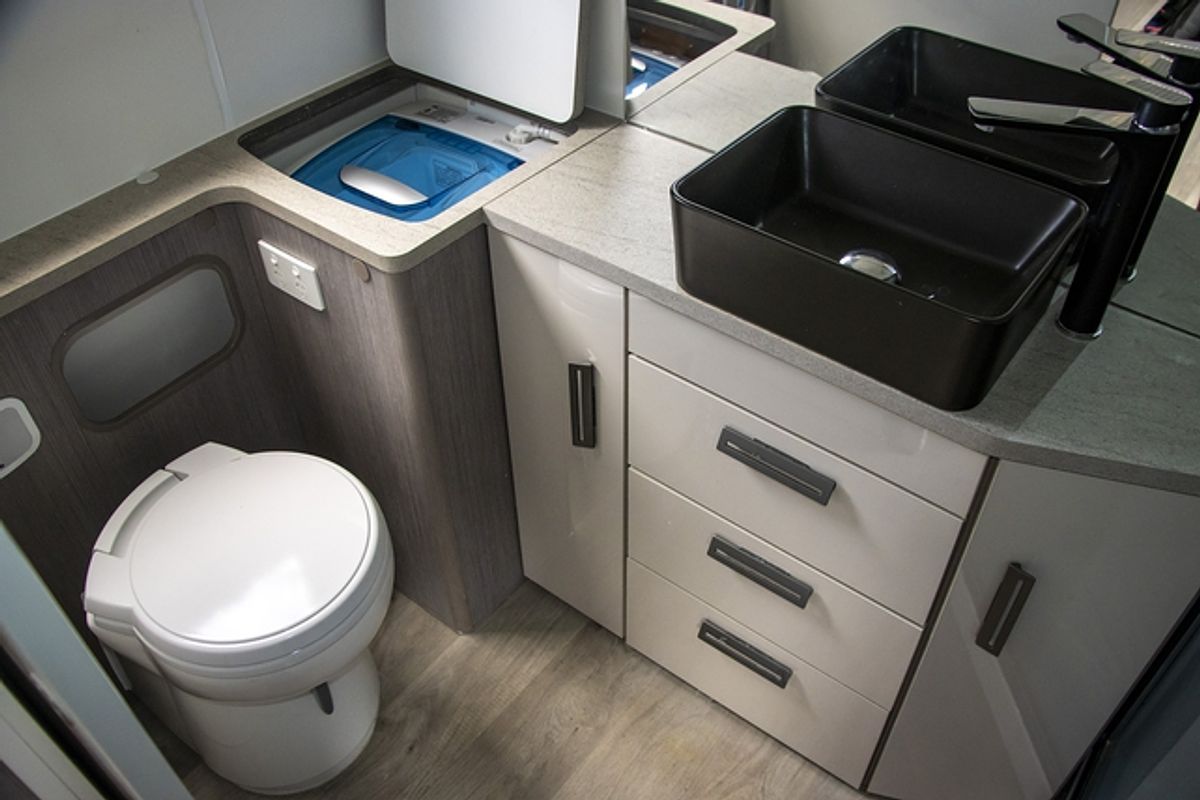 2019 Jayco SILVERLINE CARAVAN 21.65-4.19SL