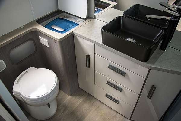 2019 Jayco SILVERLINE CARAVAN 21.65-4.19SL