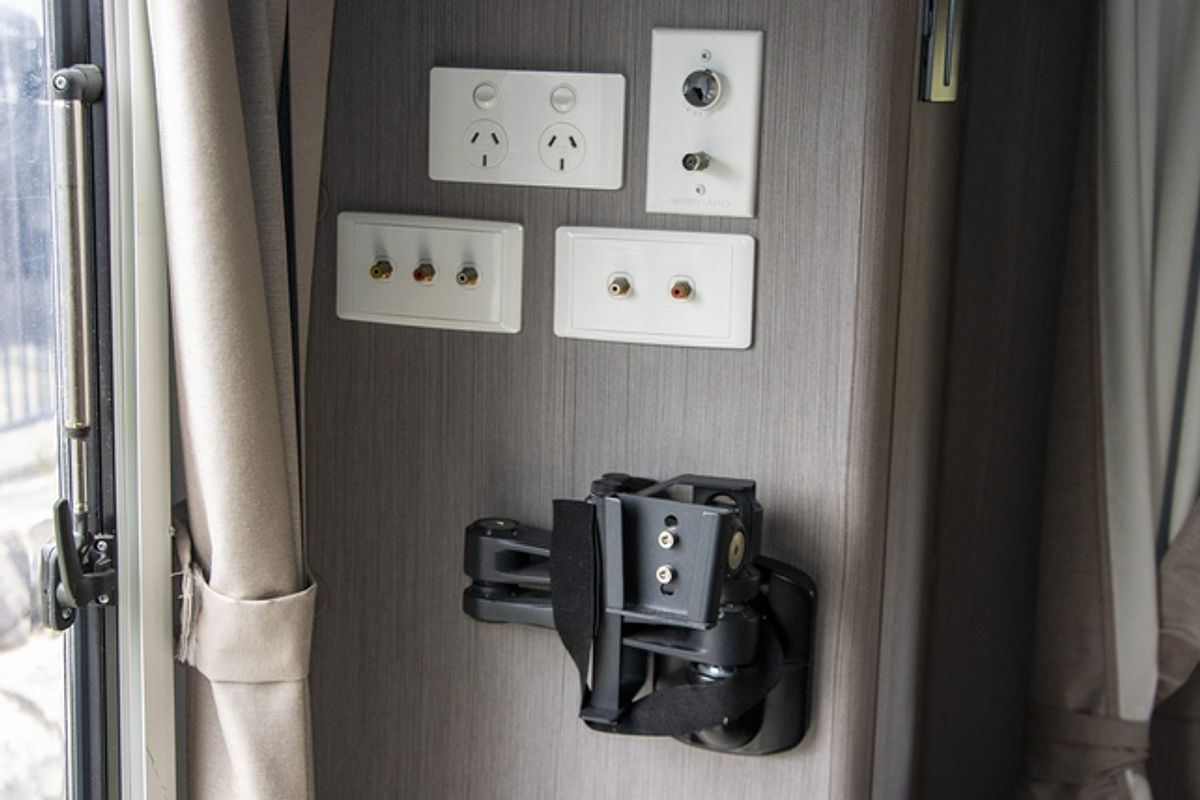 2019 Jayco SILVERLINE CARAVAN 21.65-4.19SL
