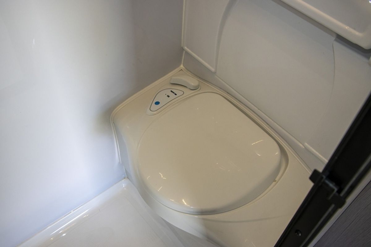 2024 Jayco BASE STATION CARAVAN 24.75-6.4T.BS-MY24