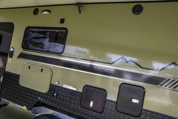 2024 Jayco BASE STATION CARAVAN 24.75-6.4T.BS-MY24