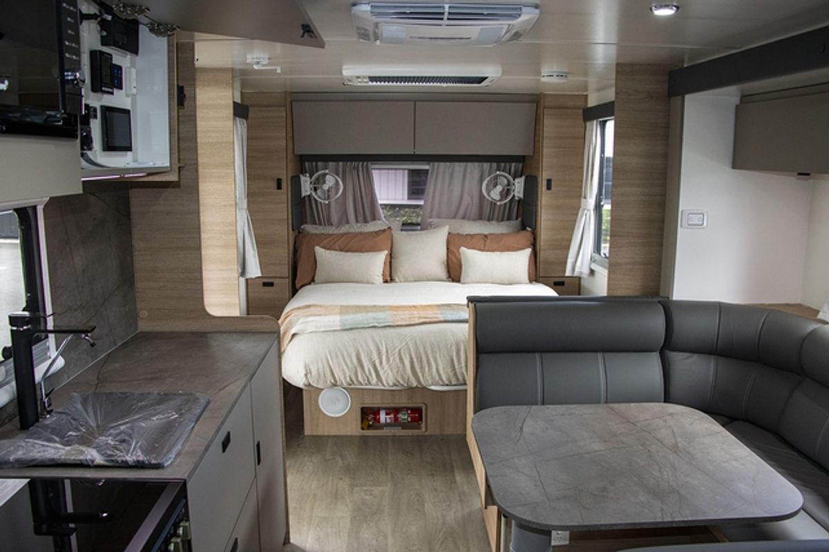 2024 Jayco SILVERLINE CARAVAN 25.78-6.OB.SL-MY24