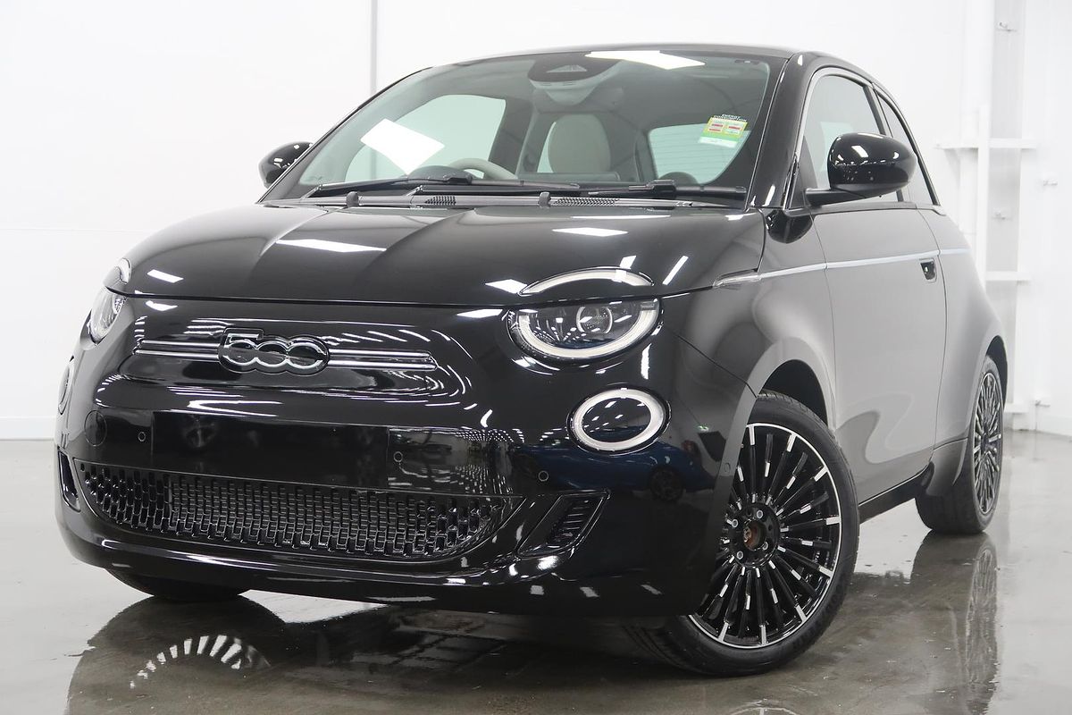 2023 Fiat 500e La Prima