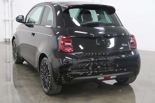 2023 Fiat 500e La Prima